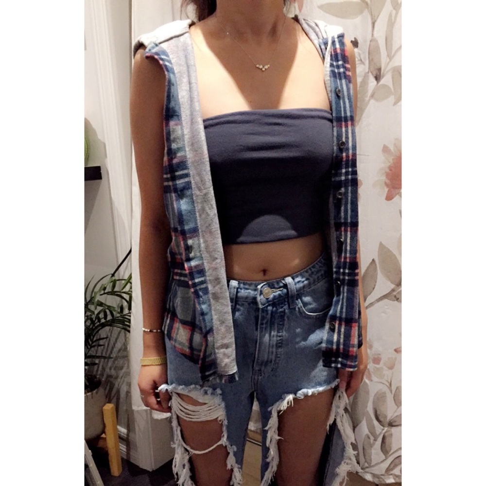 sleeveless flannel